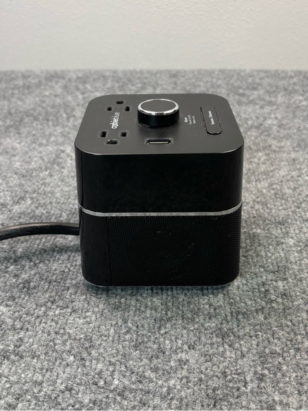 Brandstand CubieBlue Alarm Clock Bluetooth Speaker Charging Station 2 USB Hotel - Picture 7 of 16